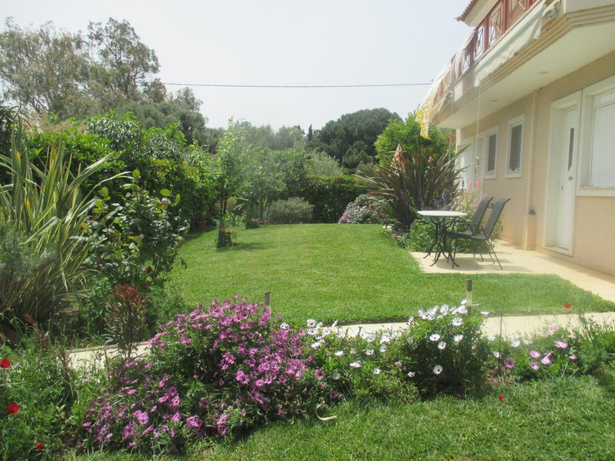 Villa Verde Apart-Hotel Nea Makri Exterior photo